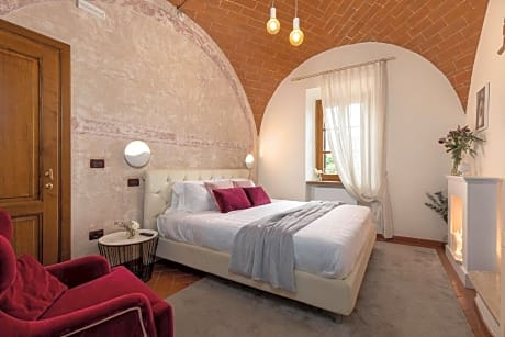 Queen Room with Spa Bath