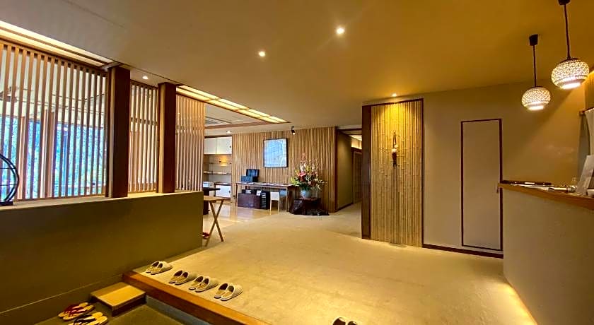 Yugawara Onsen Ashikari Ryokan