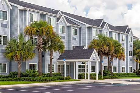 Microtel Inn & Suites By Wyndham Spring Hill/Weeki Wachee