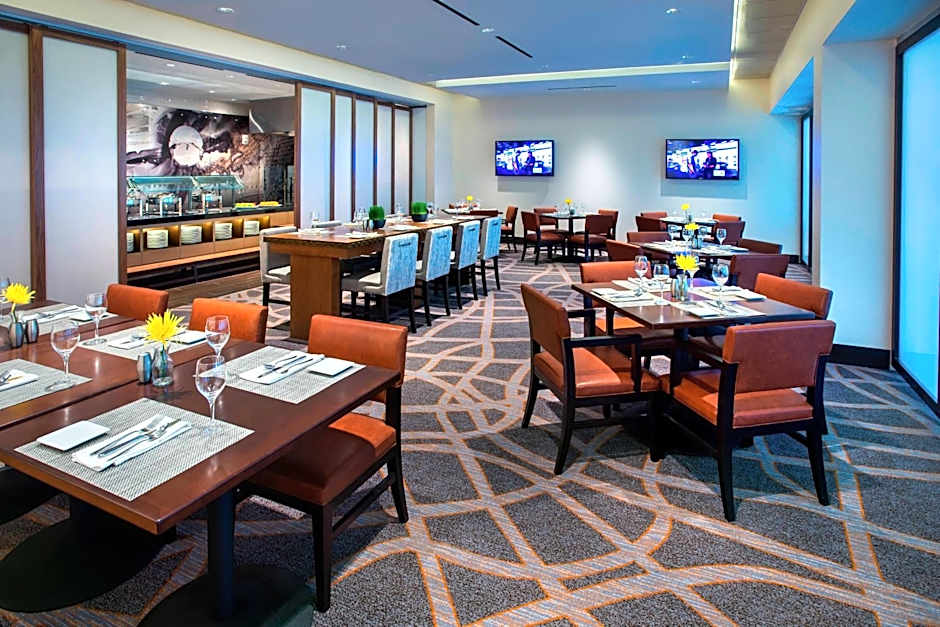 Newark Liberty International Airport Marriott