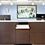 Super 8 by Wyndham Ellenton Bradenton Area