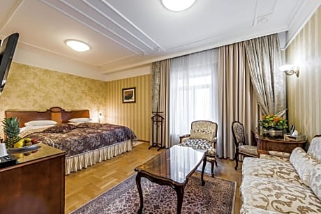 Junior Suite with Free Spa Access