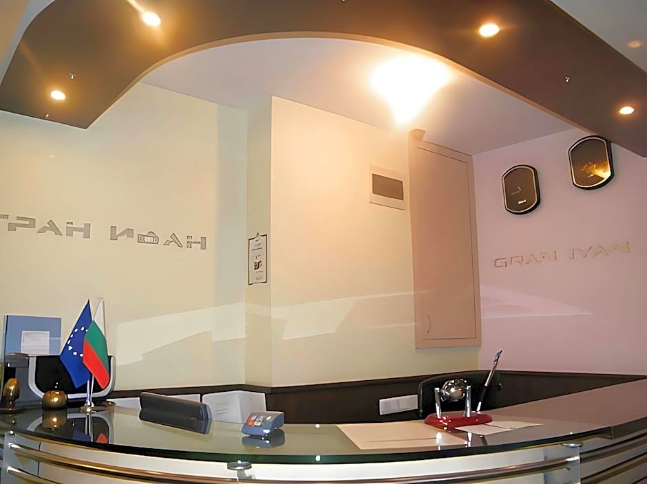 Gran Ivan Hotel