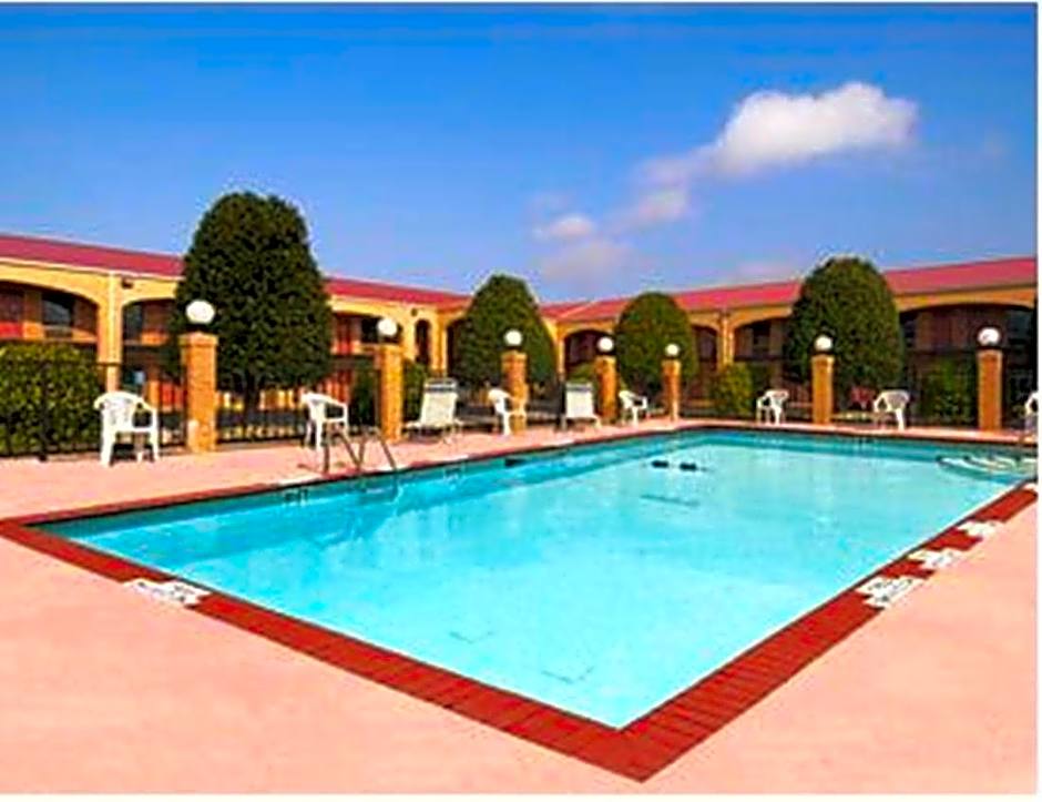 Days Inn by Wyndham Newnan
