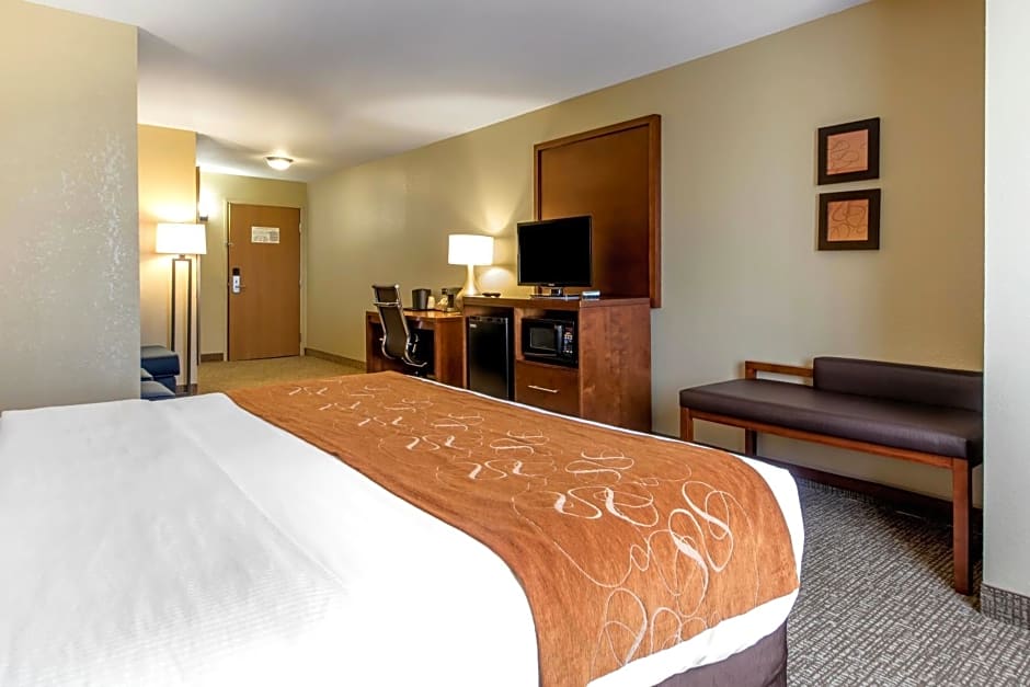 Comfort Suites Johnson Creek
