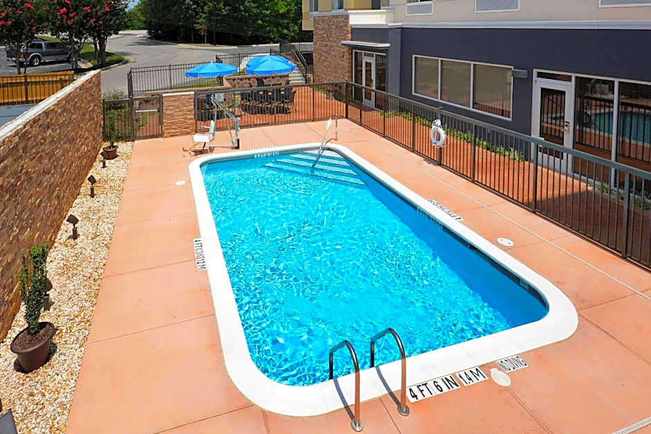 Fairfield Inn & Suites by Marriott Raleigh Capital Blvd./I-540