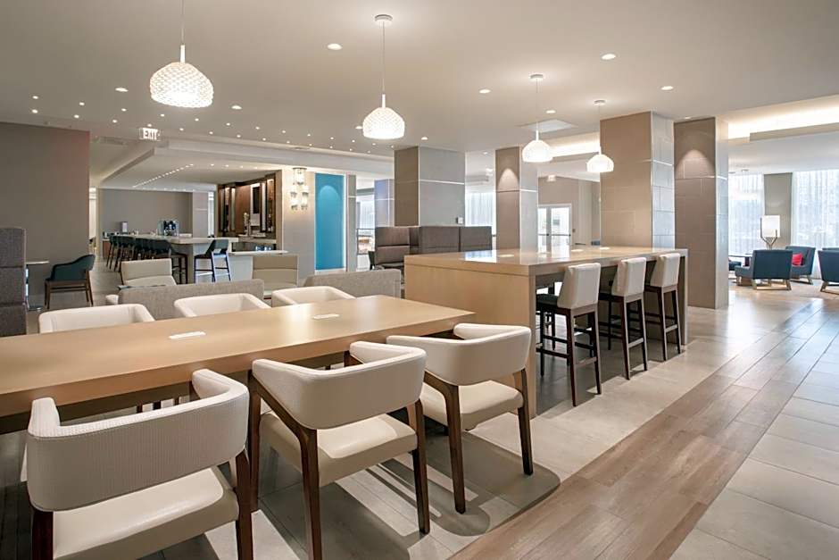 Holiday Inn Los Angeles - LAX Airport By IHG