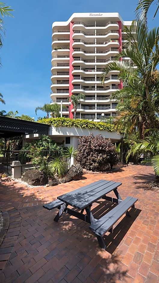 Alexander Holiday Apartments