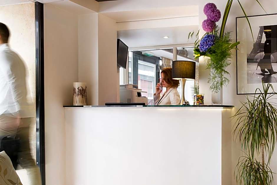 Lion d'Or Paris Hotel
