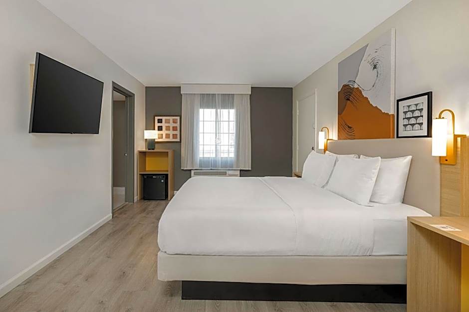 Spark by Hilton Rock Springs