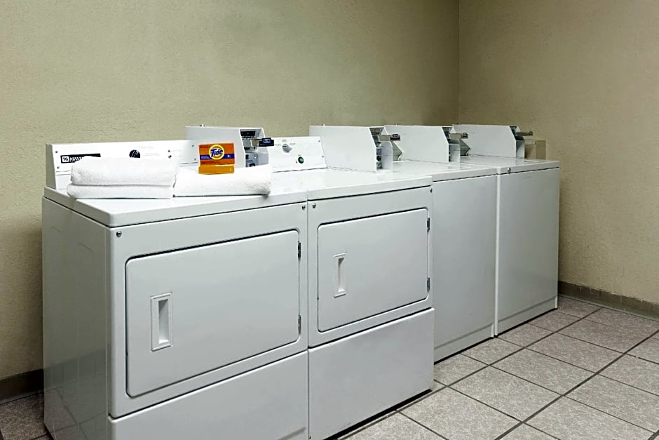 Days Inn West OKC