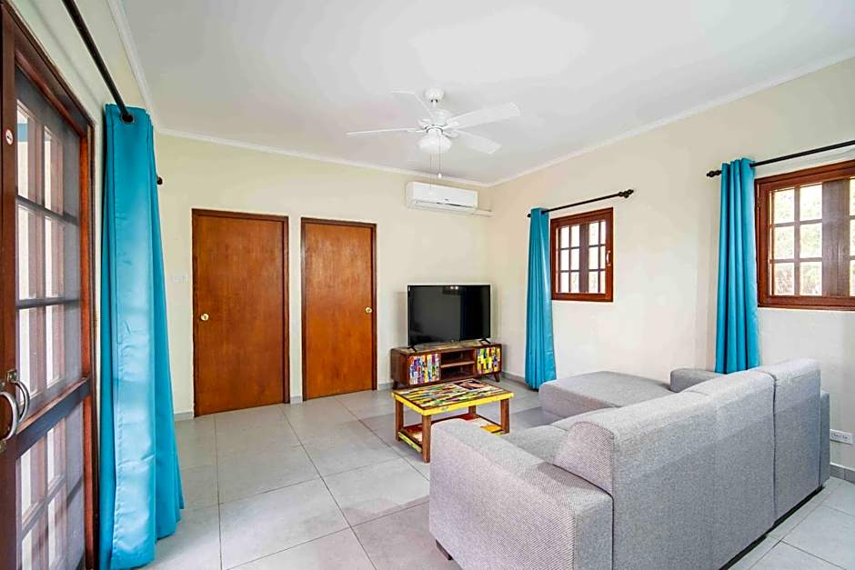 Captain Don's Habitat