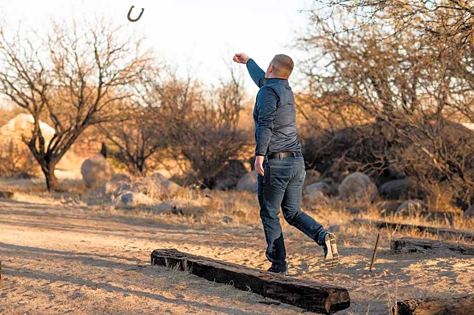 Tombstone Monument Guest Ranch
