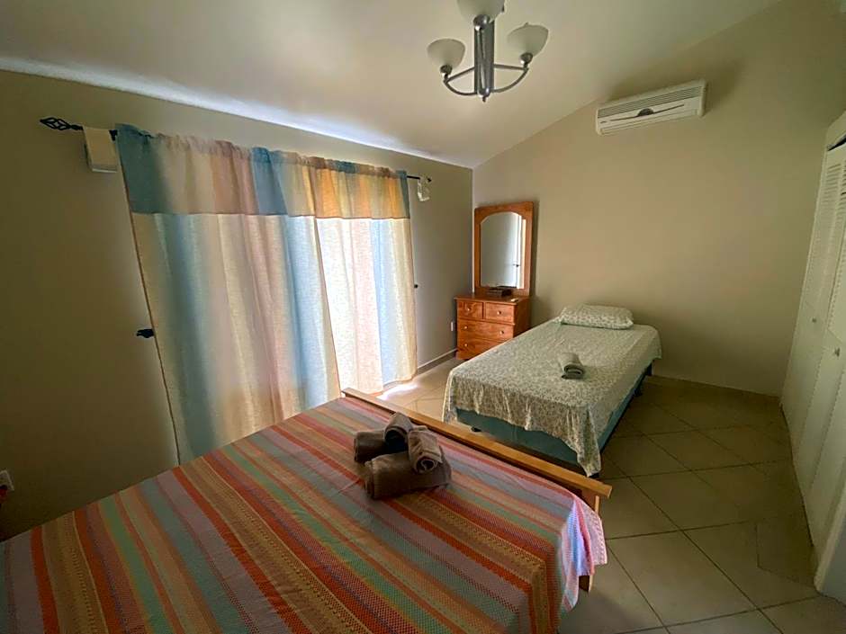 Antigua chiama Italia villas