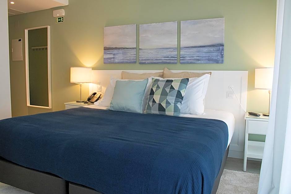 Kavia Hotel do Largo