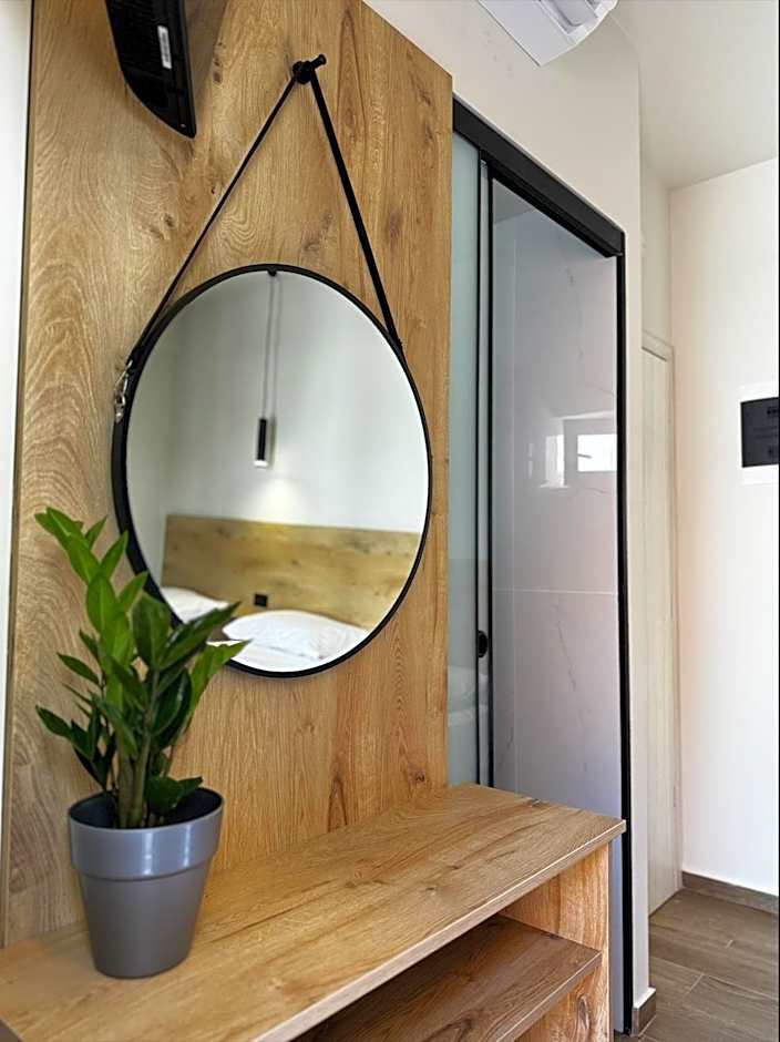 Lunar Hotel Modern Boutique