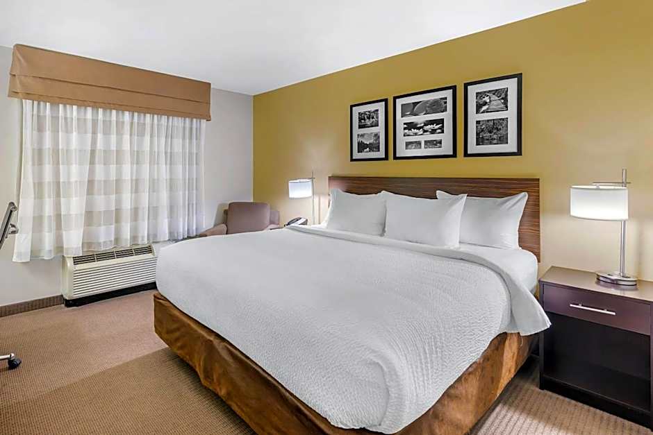 Sleep Inn & Suites Devils Lake