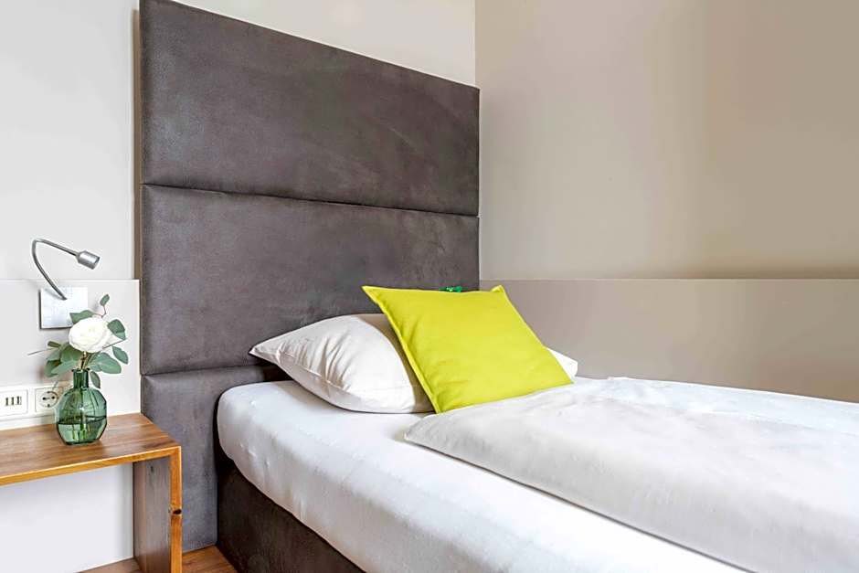 eee Hotel Perg