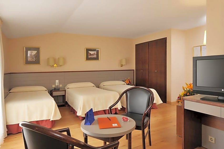 Hotel Comtes d'Urgell by Nexta