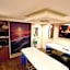 King Suites Hotel