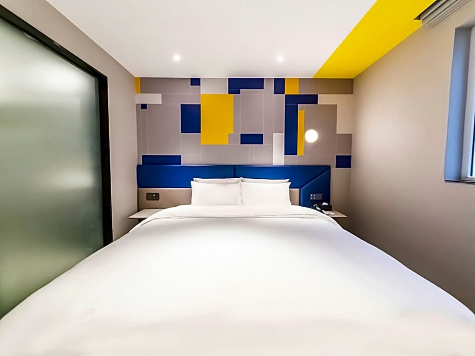 7 Days Inn Nanjing Xuanwumen Subway Station Hu Nan Road Branch