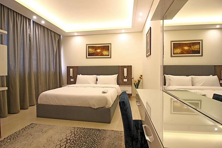 Palm Ville Suites