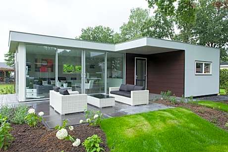 Three Bedroom Chalet - Pavilion 6