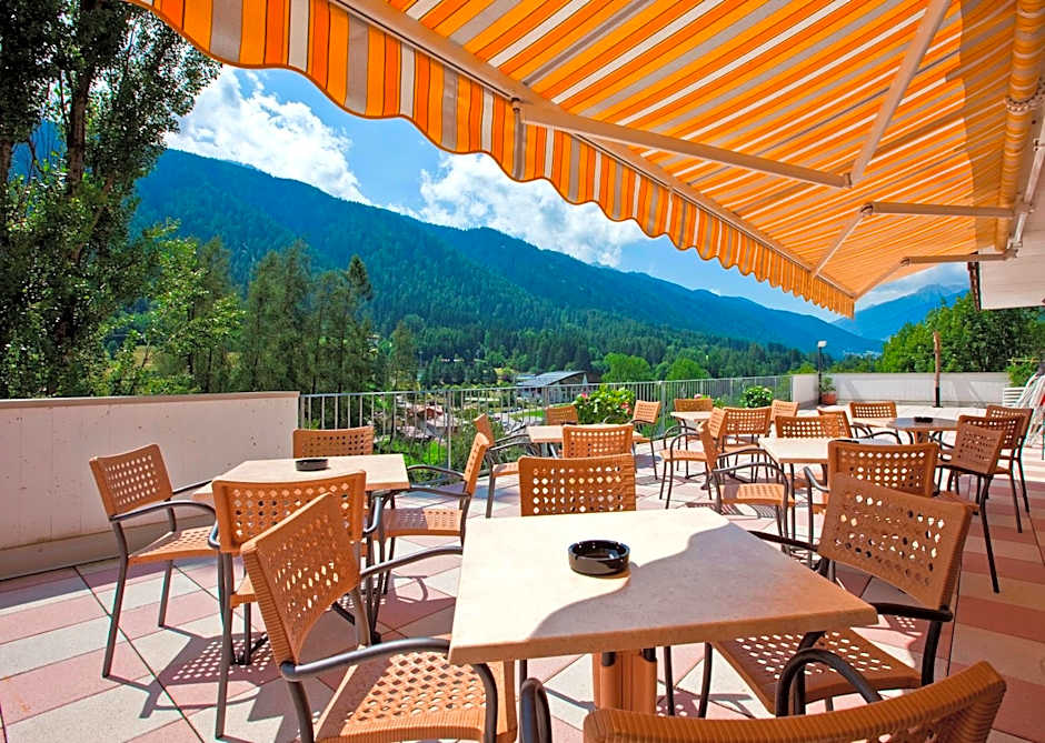 Hotel Val Di Sole
