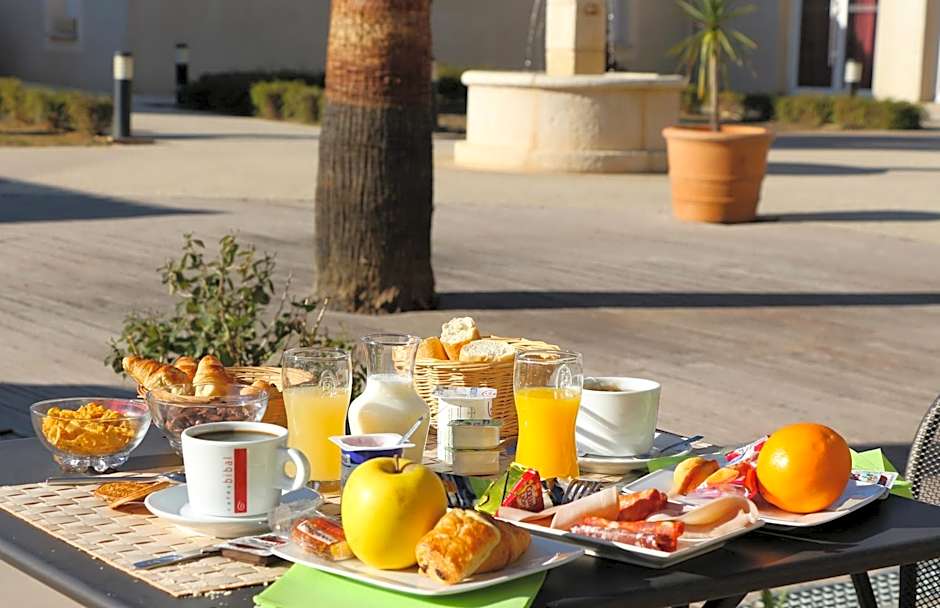 Hôtel Restaurant Les Jasses de Camargue