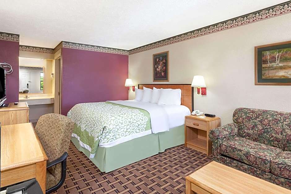 Days Inn by Wyndham Lexington