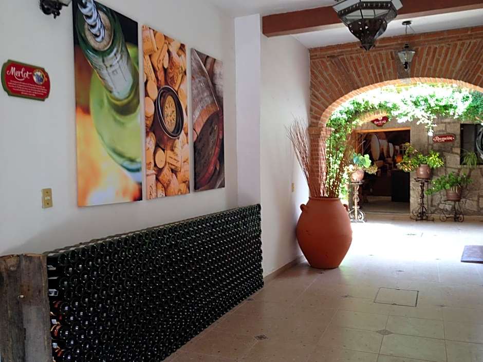 Hotel Casa de Vino