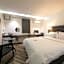 Avenue Hotel