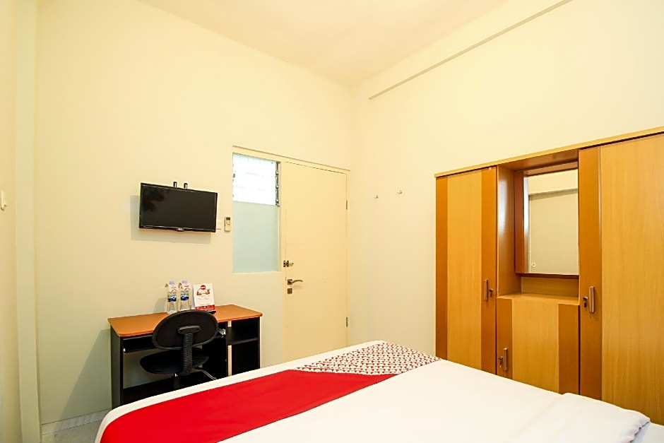 OYO 397 Daily Guest House