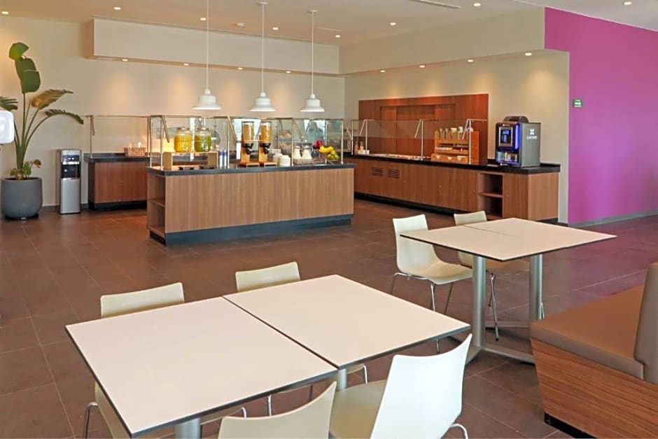 City Express Monterrey Universidad