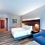 Holiday Inn Express & Suites COFFEYVILLE