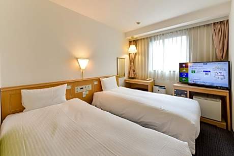 Economy Twin Room - Non-Smoking