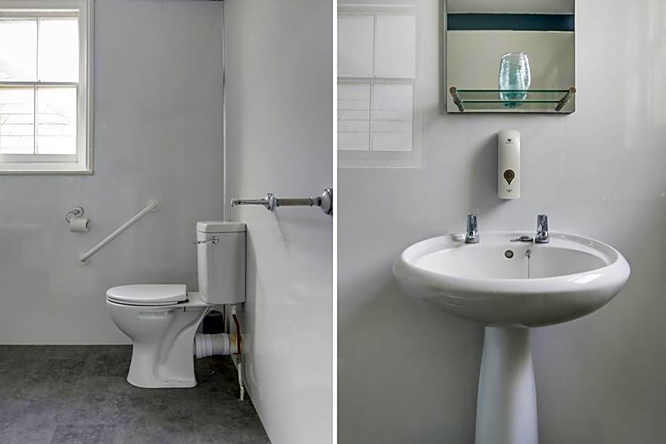 OYO Lord Kitcheners Guest House