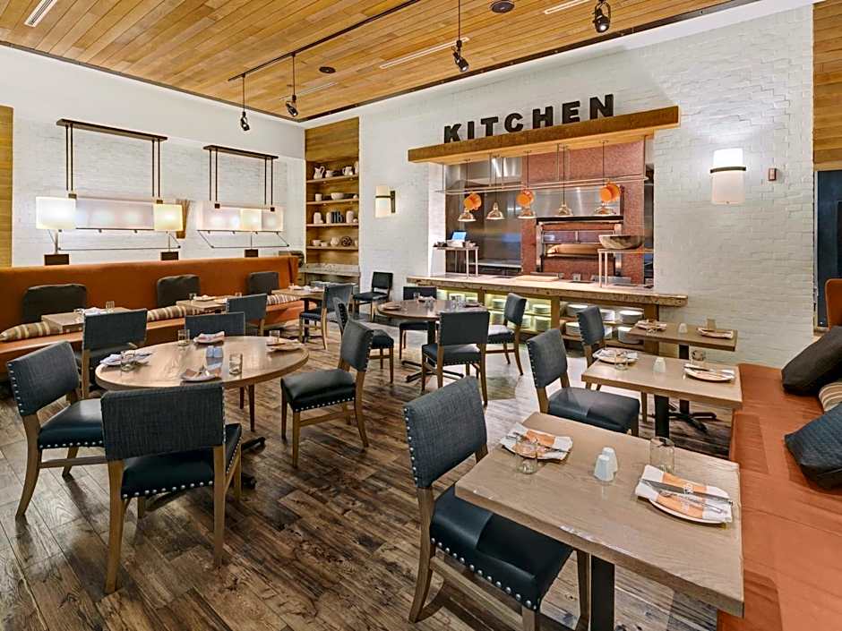 Hilton Harrisburg And Towers