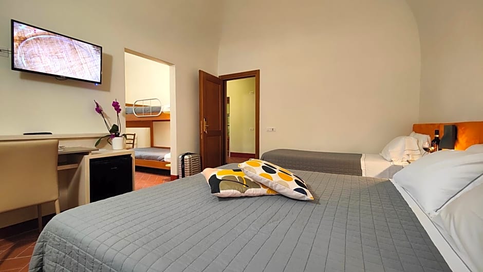 Chiostro Delle Monache Hostel Volterra