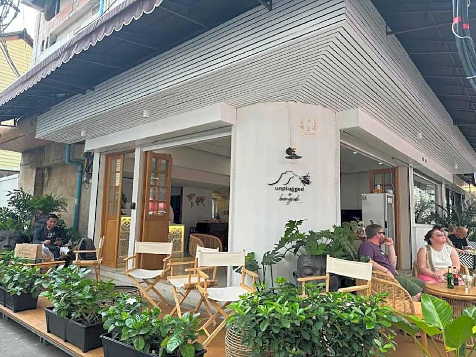 Unplugged at Bangrak Design hostel 