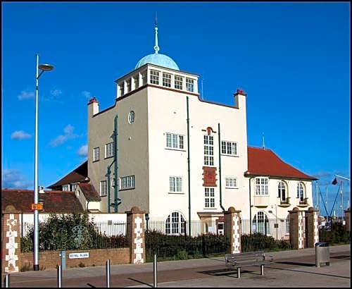 Royal Norfolk & Suffolk Yacht Club