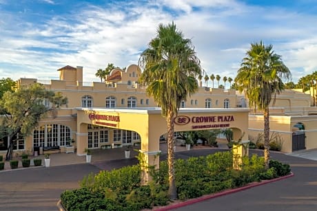Crowne Plaza Phoenix - Chandler Golf Resort, an IHG Hotel