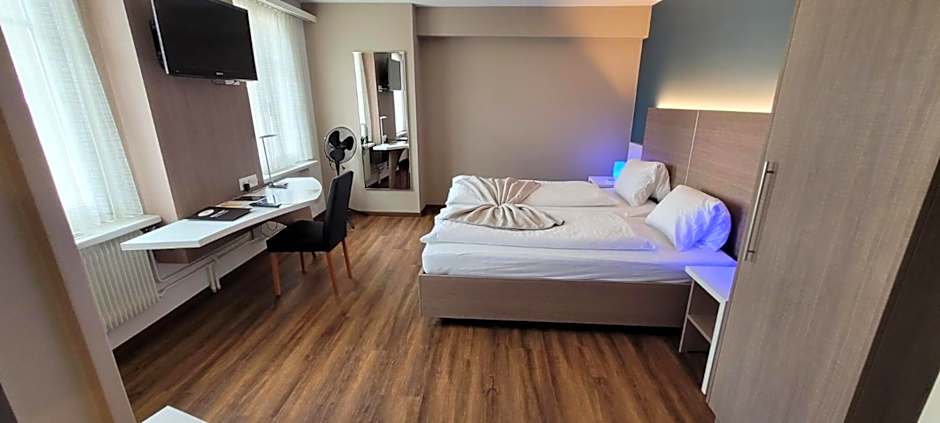 Photo 1 of 7 of Superior Suite