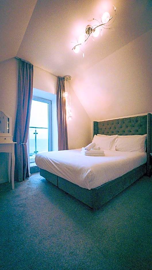 Newquay Beach Hotel by Sunday
