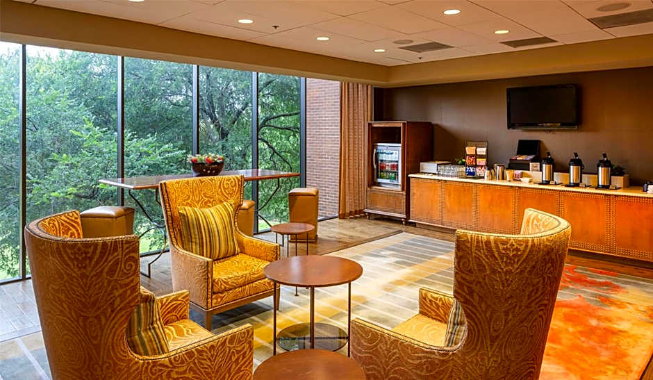 Hilton DFW Lakes Executive Conference Center