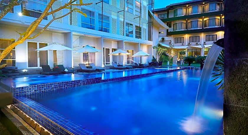Grand Kecubung Hotel