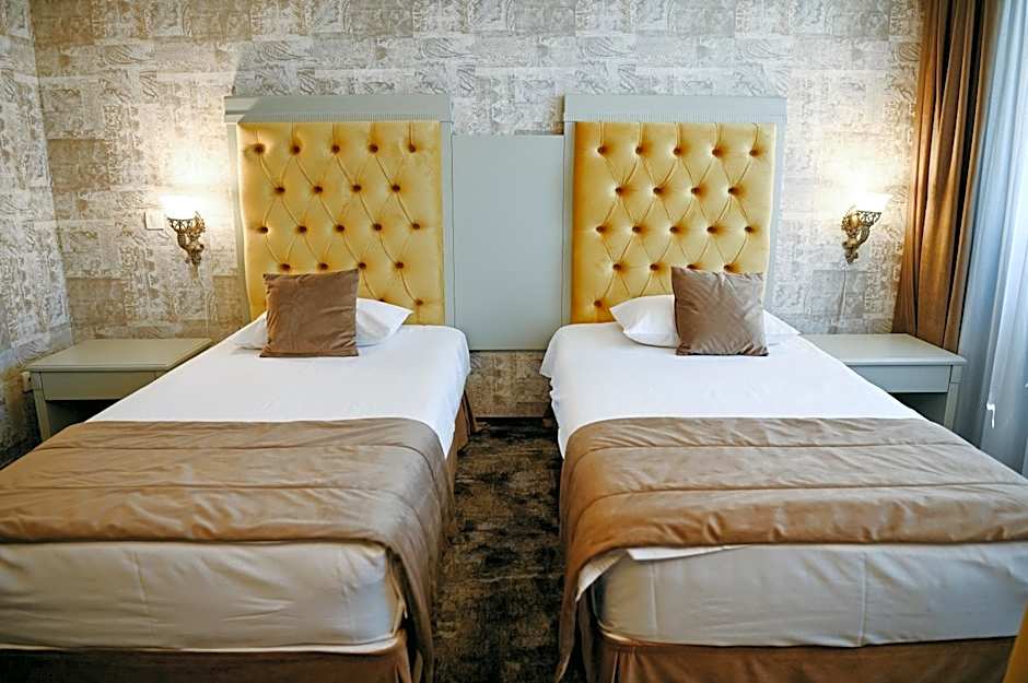 Hotel La Castel Iasi