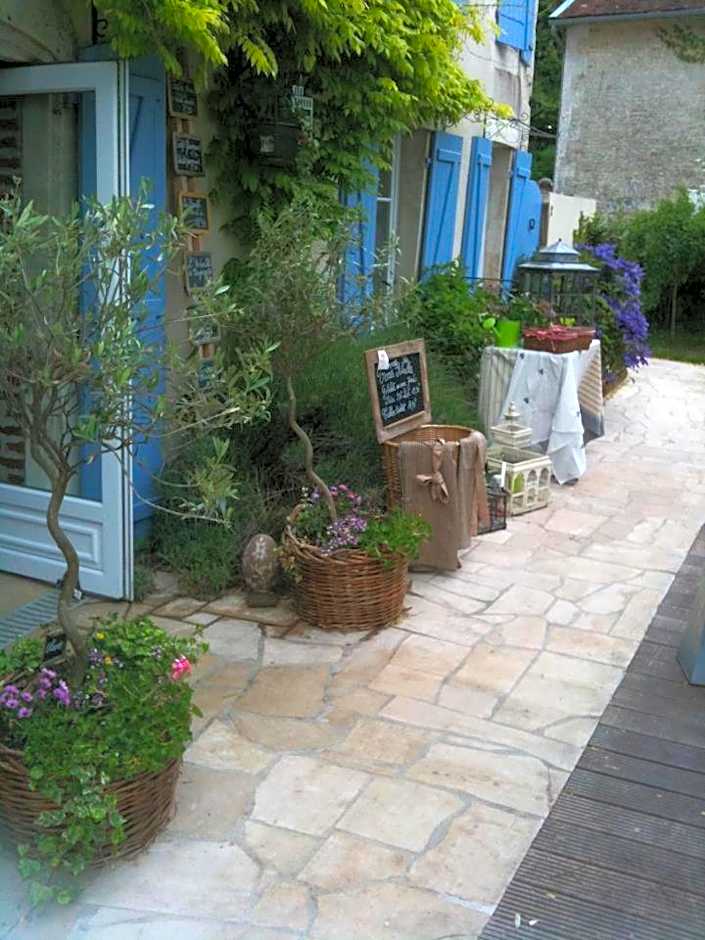 Logis Hotel La Grange Du Relais