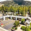 Econo Lodge Inn & Suites Heavenly Village Area