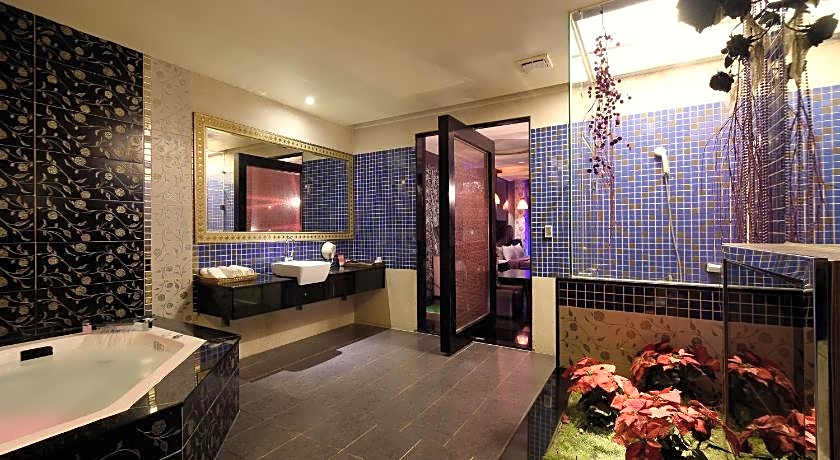 Sun Garden Ming Cheng Motel